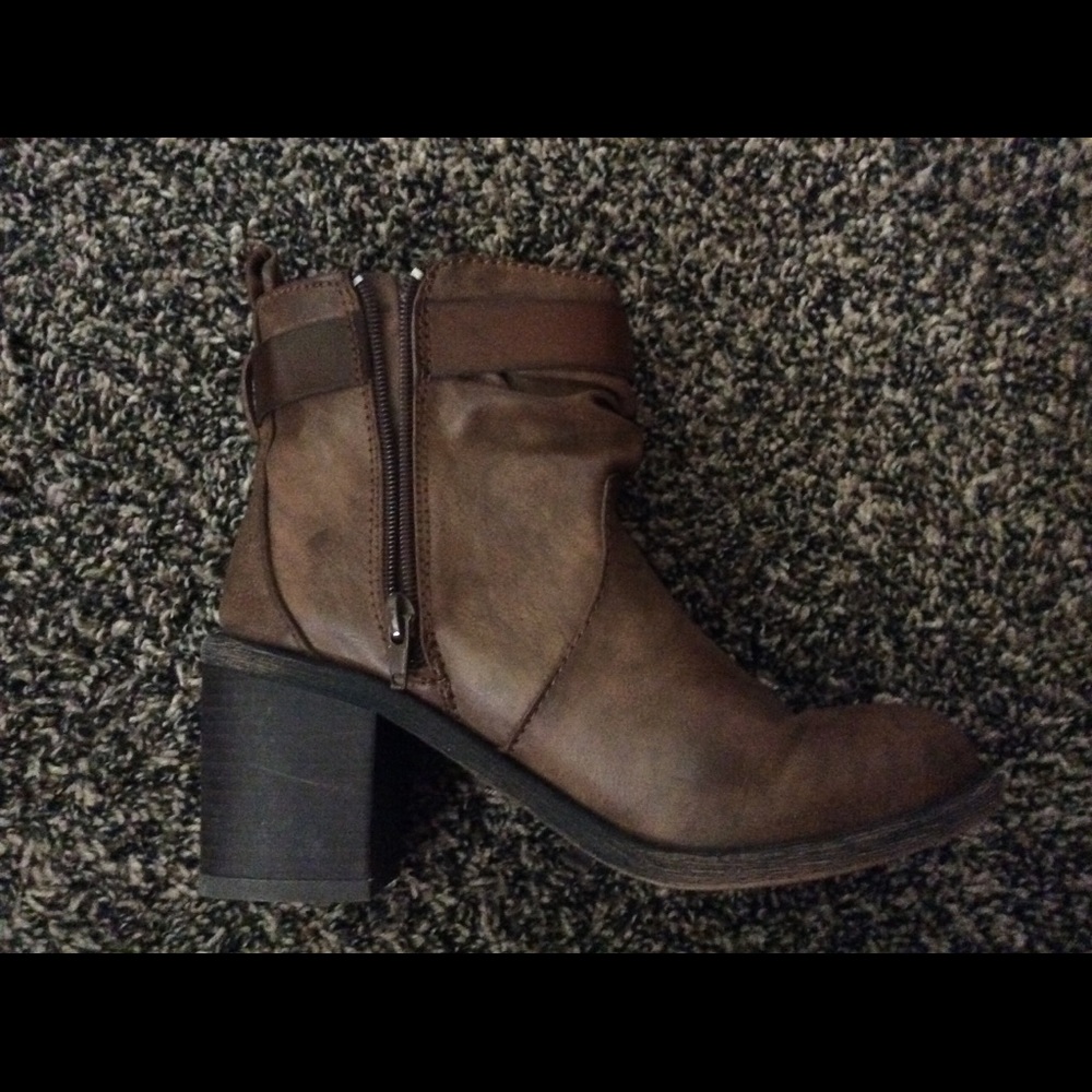 Booties - Picture 3 of 3